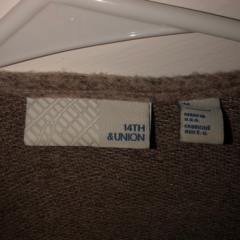 Sweater - Picture 2 of 2